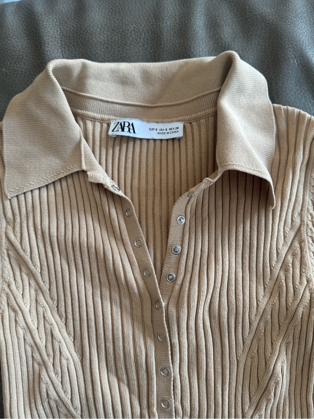 Zara Ribbed Snap-Front Polo in Camel